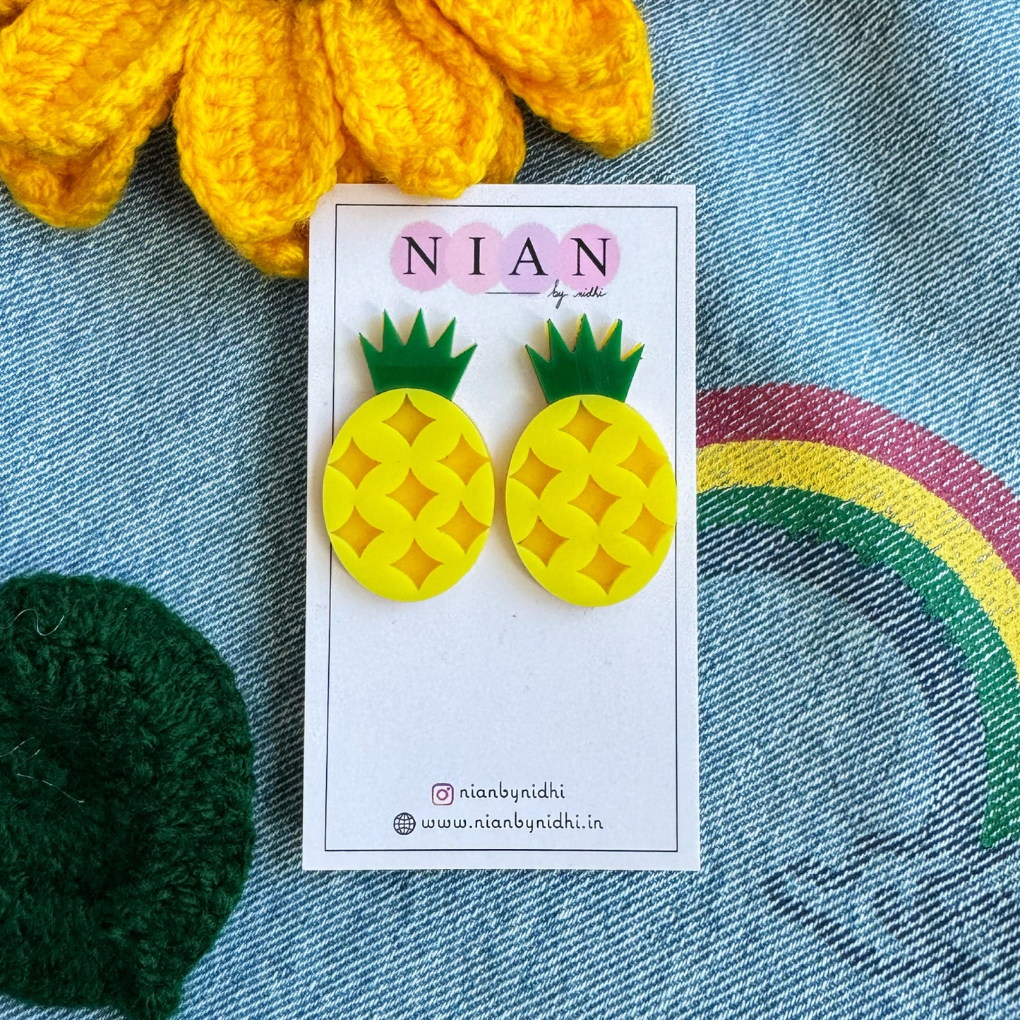Pine Pop Studs