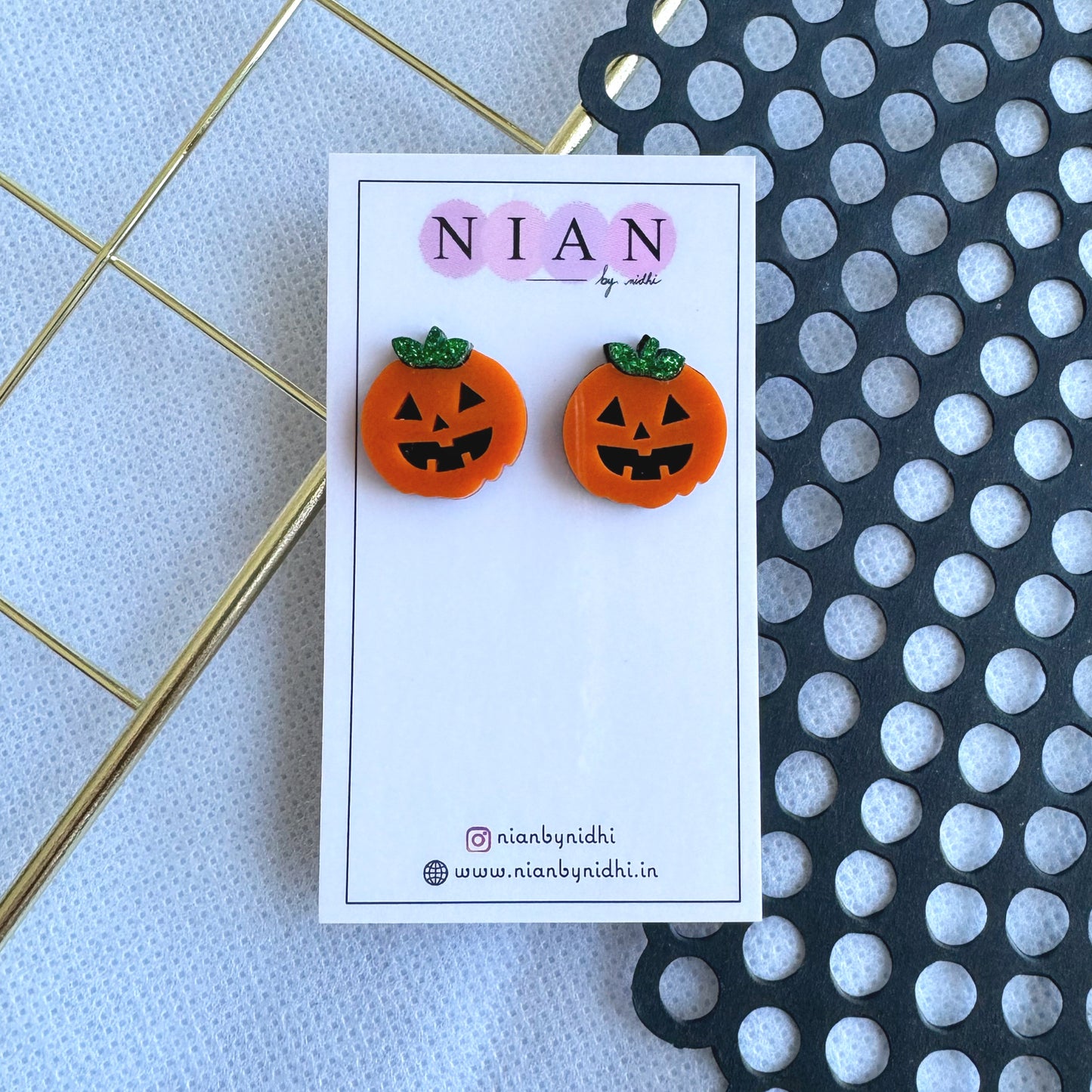 Pumpkin Studs