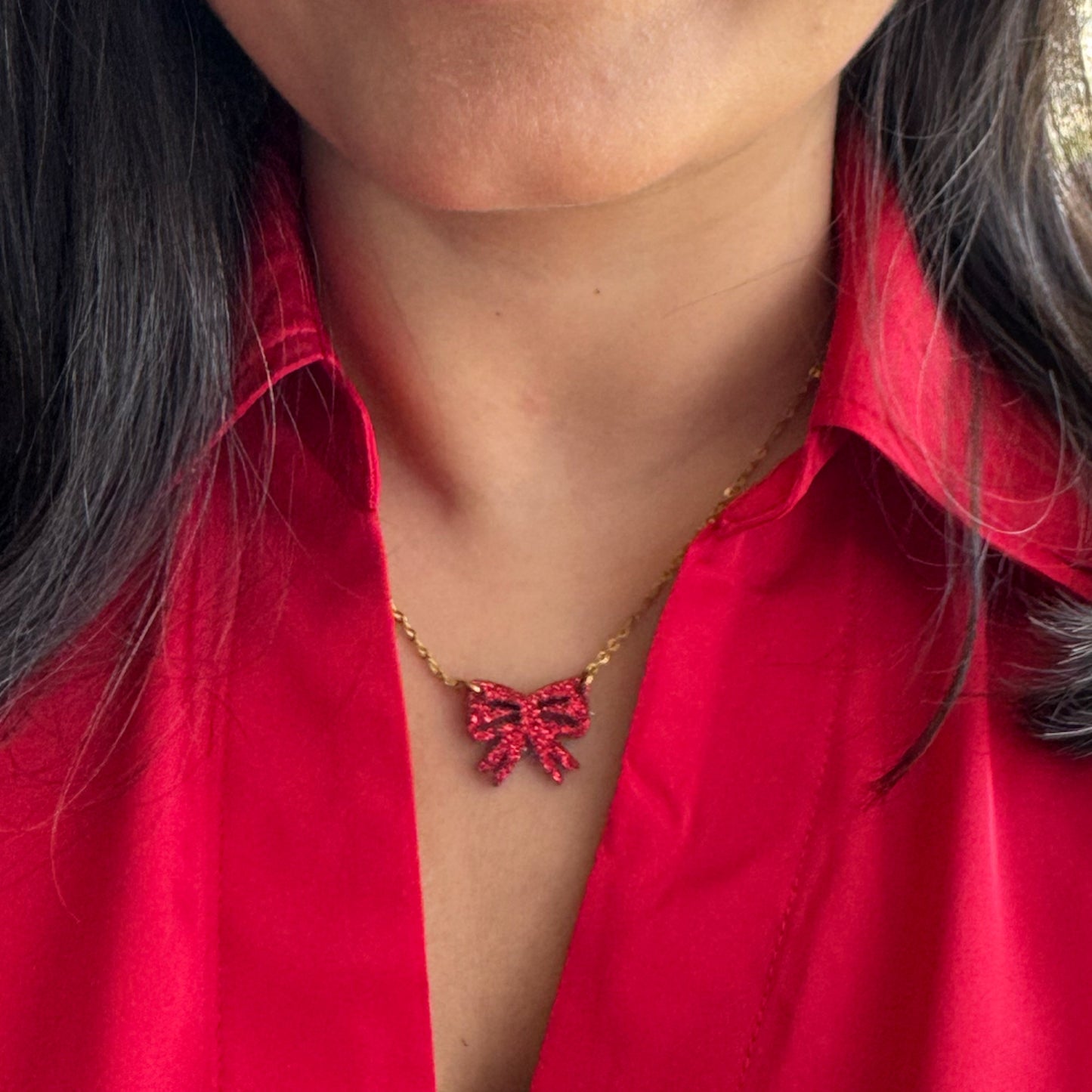 Bow Necklace