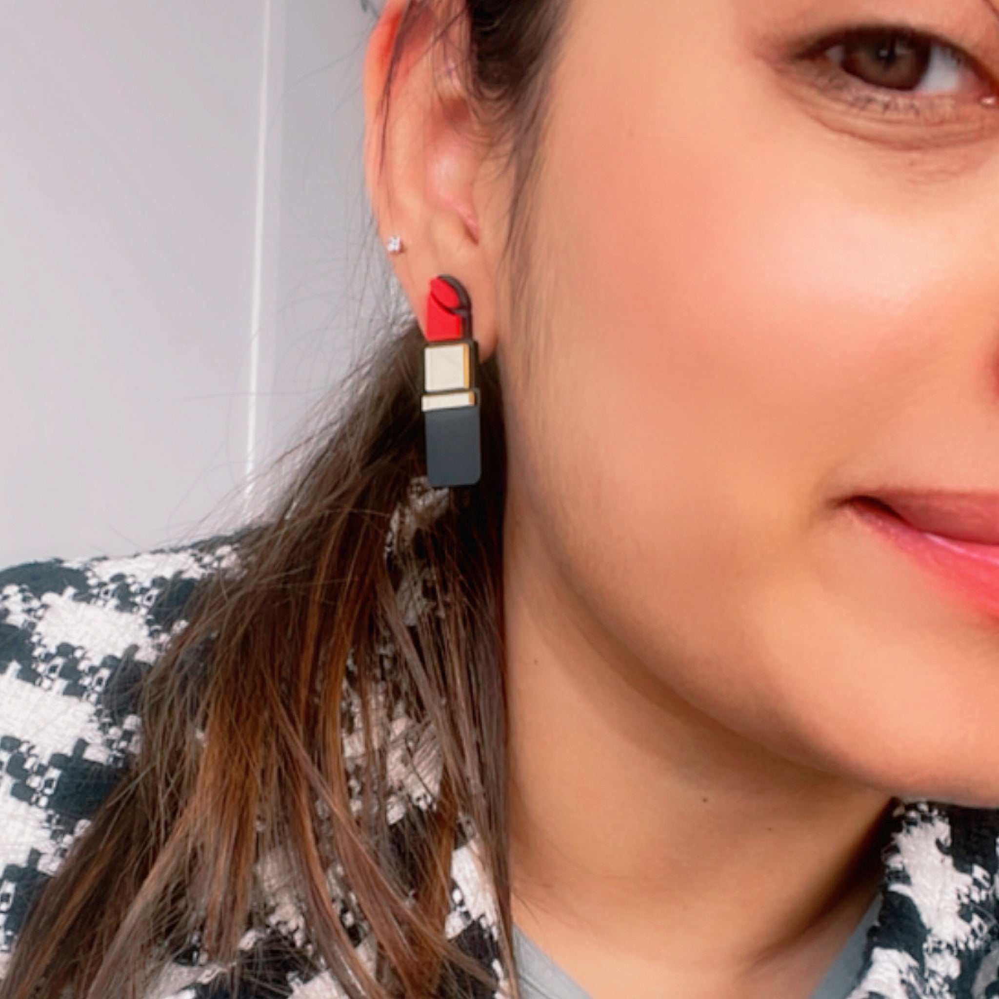 Lipstick Studs - Black and Red - Nian by Nidhi - worn by a woman